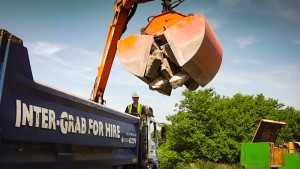 Inter-Grab, grab lorry delivering stone